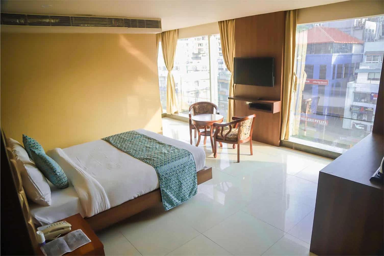 Hotel Apollo Grand Guwahati Exterior foto